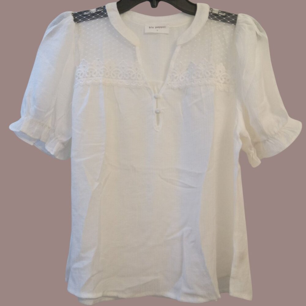 Blu Pepper White Womens Blouse Size L
